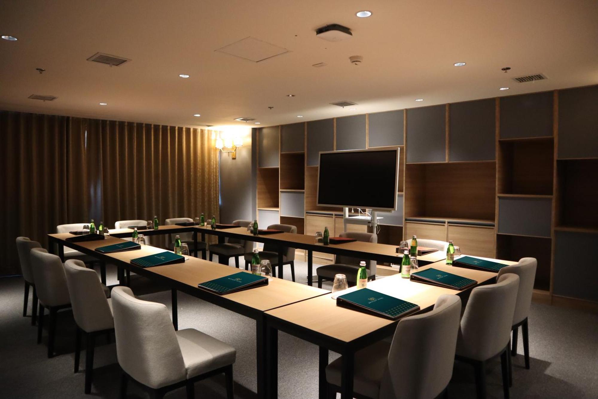 Brittany Hotel Bgc Taguig Zewnętrze zdjęcie